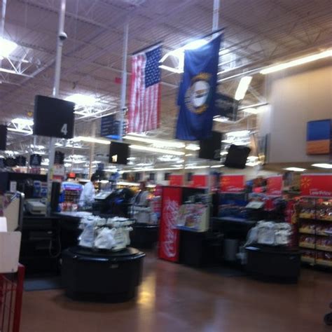 Walmart russellville ky - WalMart in Russellville, KY 42276. Advertisement. 120 Sam Walton Dr Russellville, Kentucky 42276 (270) 726-2880. Get Directions > 4.0 based on 604 votes. Hours. Mon ... 